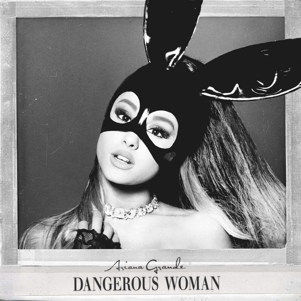 Ariana Grande – Dangerous Woman vinyl record cover