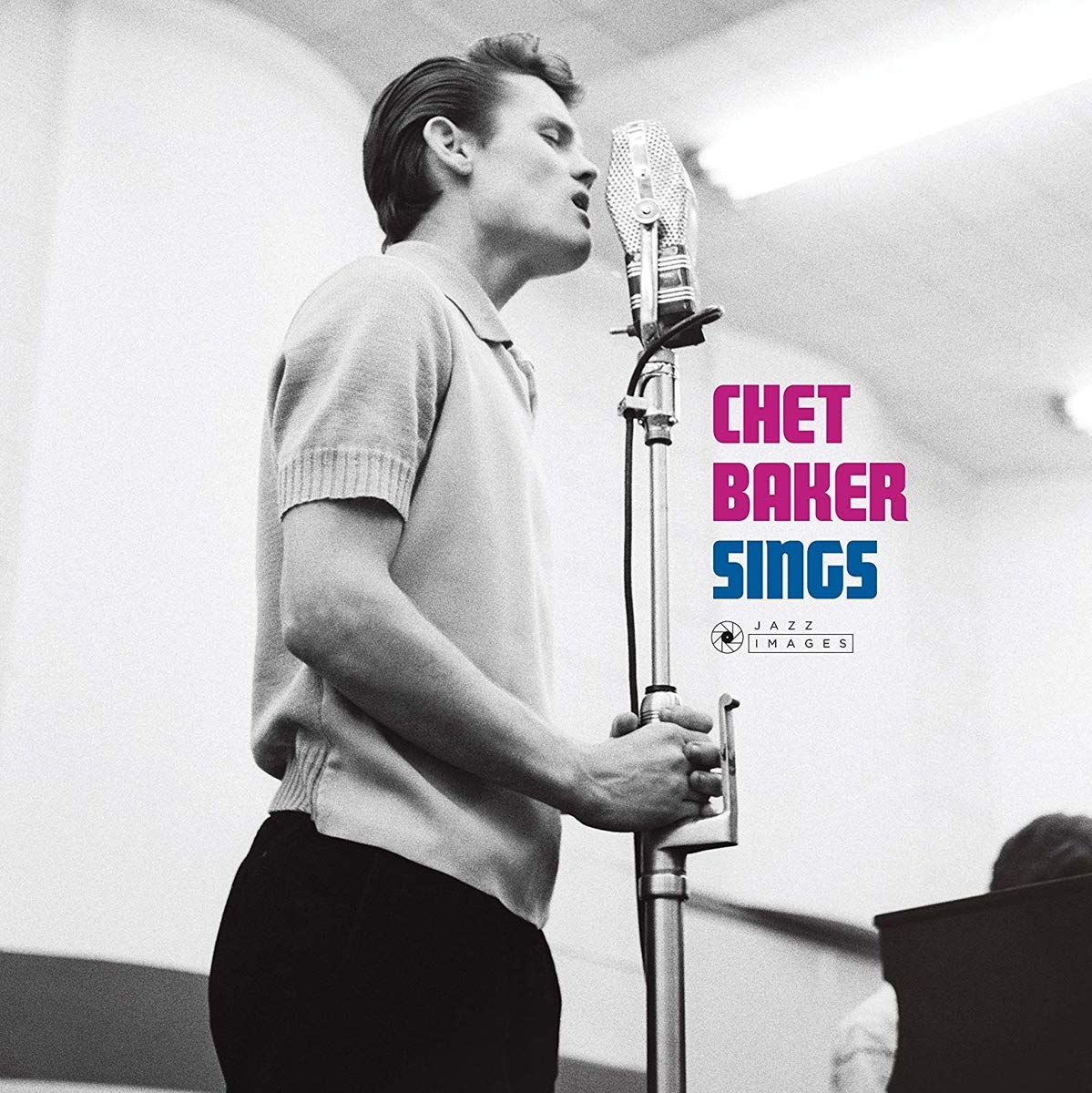 Chet Baker – Sings vinyl record cover