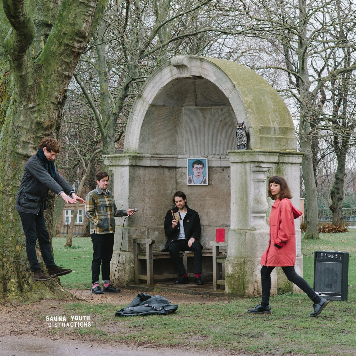 Sauna Youth – Distractions vinyl record cover