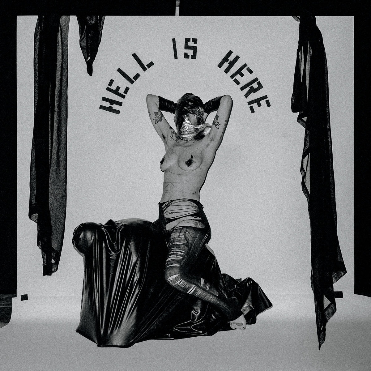Hide – Hell Is Here (Grey Marble Vinyl) vinyl record cover