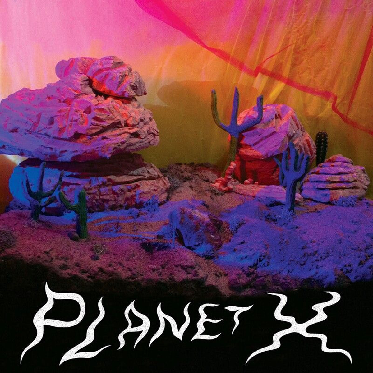 Red Ribbon – Planet X vinyl record cover