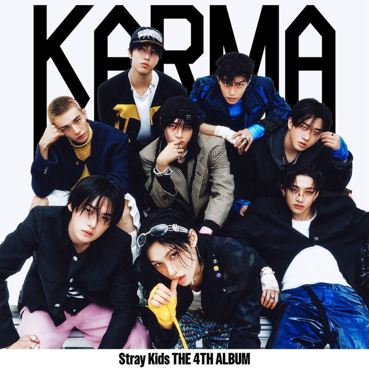 Stray Kids – Karma (CLEAR SAPPHIRE) vinyl record cover