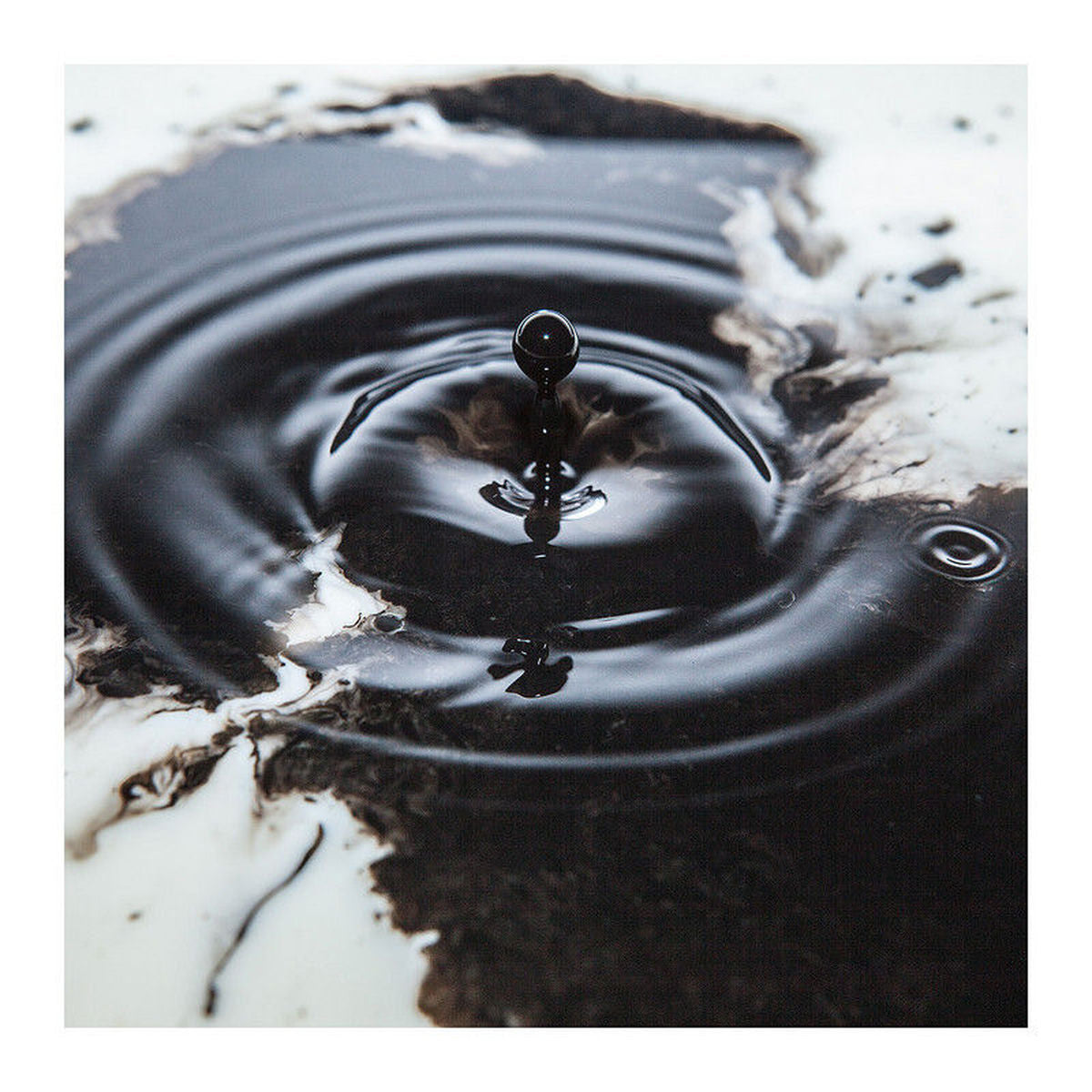 Phaeleh – Tides vinyl record cover