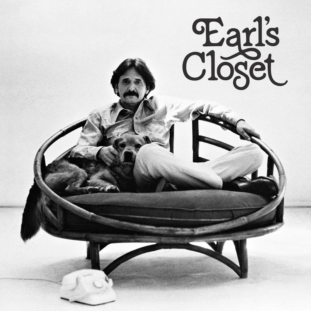 Various Artists – Earl's Closet: The Lost Archive of Earl Mcgrath, 1970-1980 vinyl cover