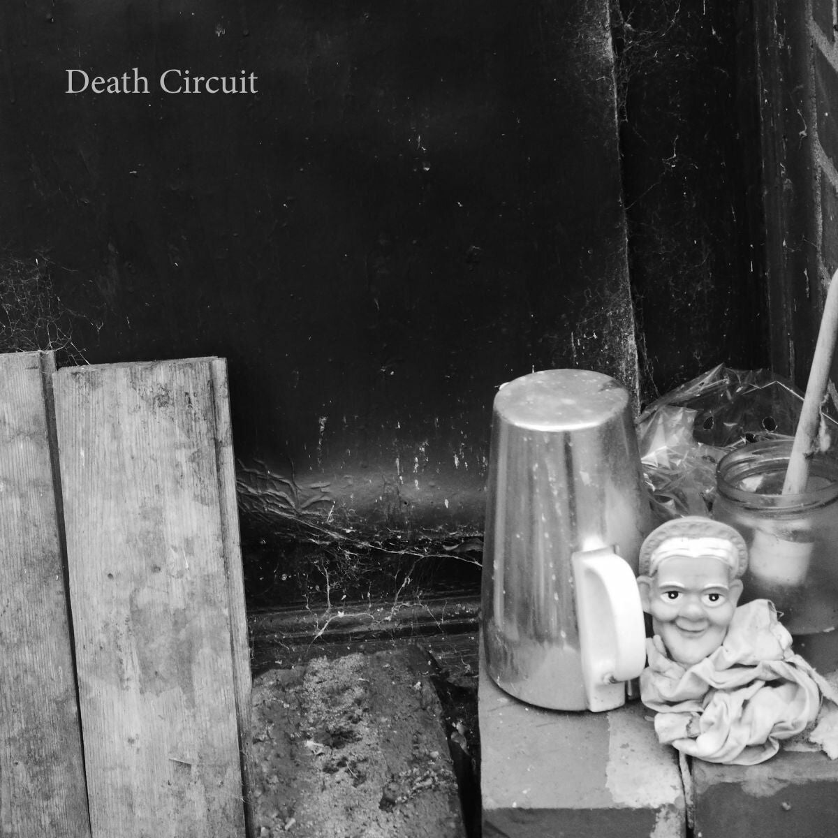 Death Circuit – Teeparty am Waldbrand vinyl cover