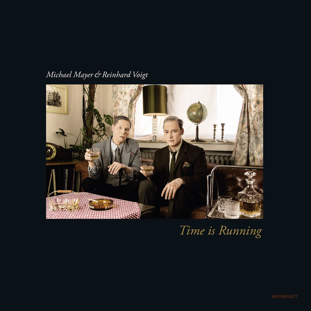 Michael Mayer & Reinhard Voigt – Time Is Running vinyl record cover