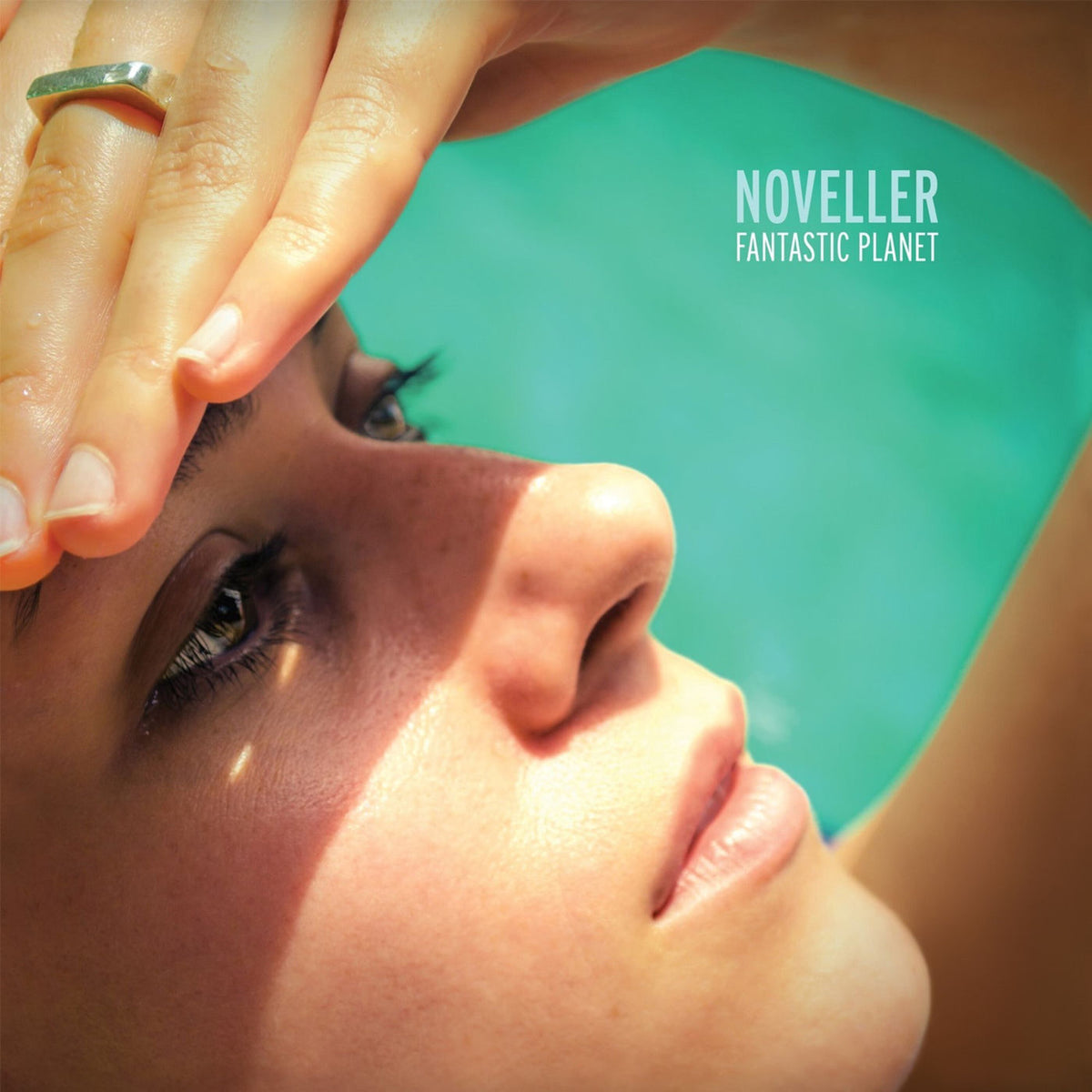 Noveller – Fantastic Planet (COLV) vinyl record cover