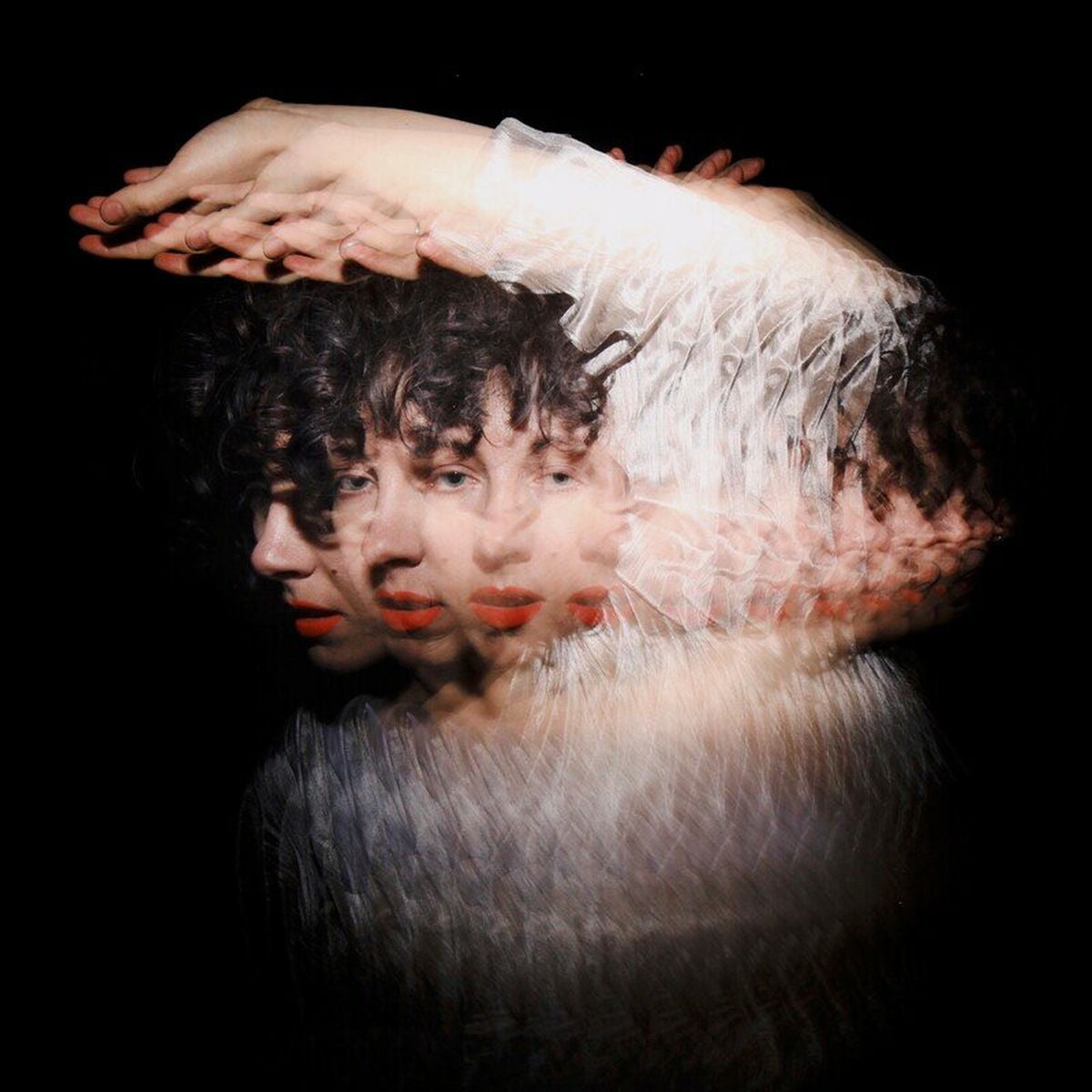 Ultraista – Sister
