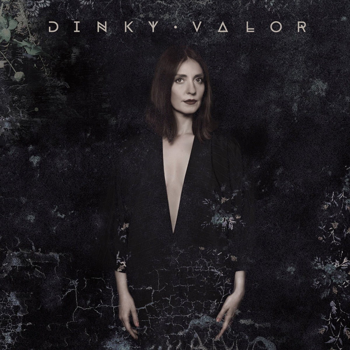 Dinky – Valor vinyl record cover