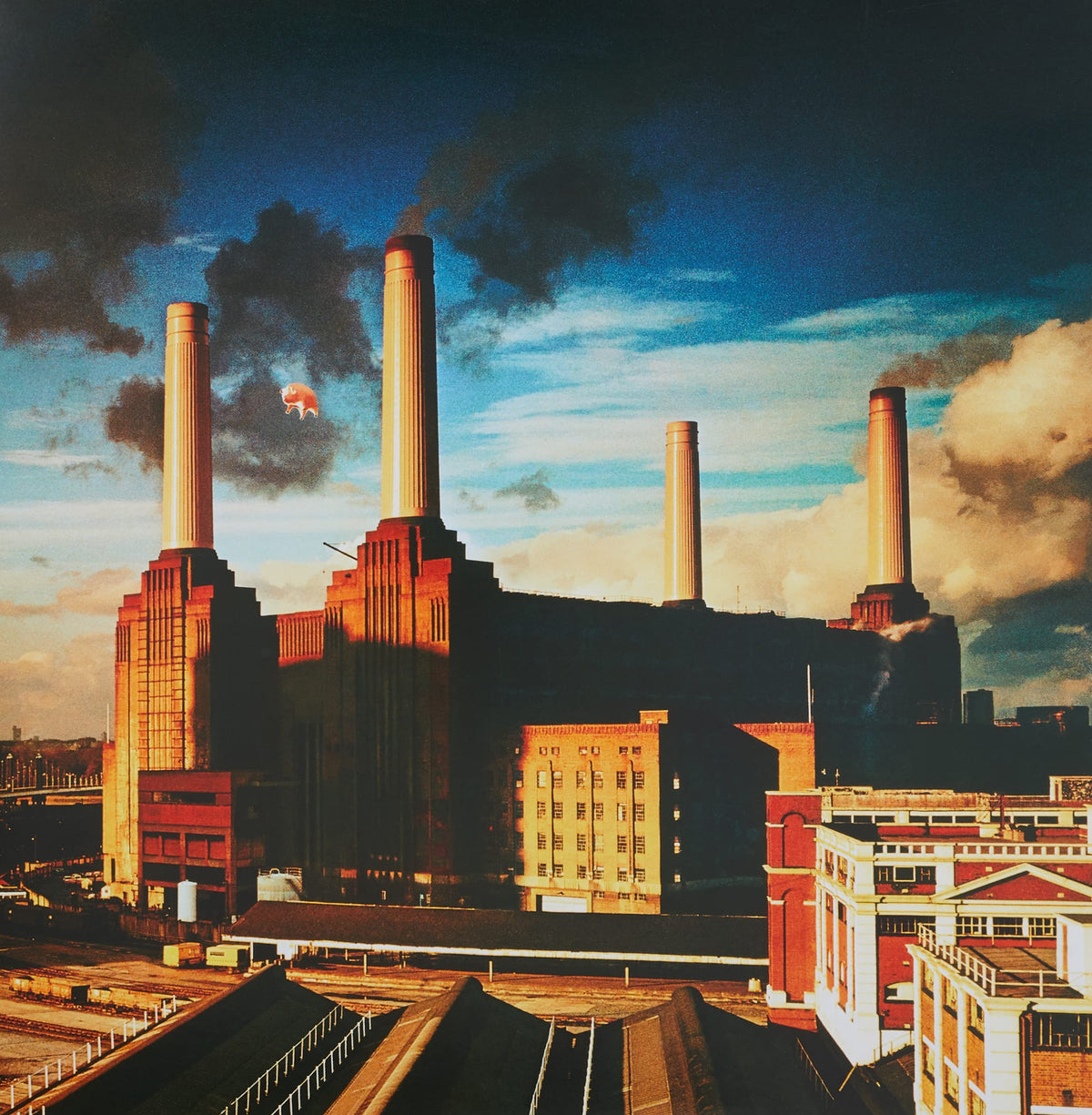 Pink Floyd – Animals vinyl record cover