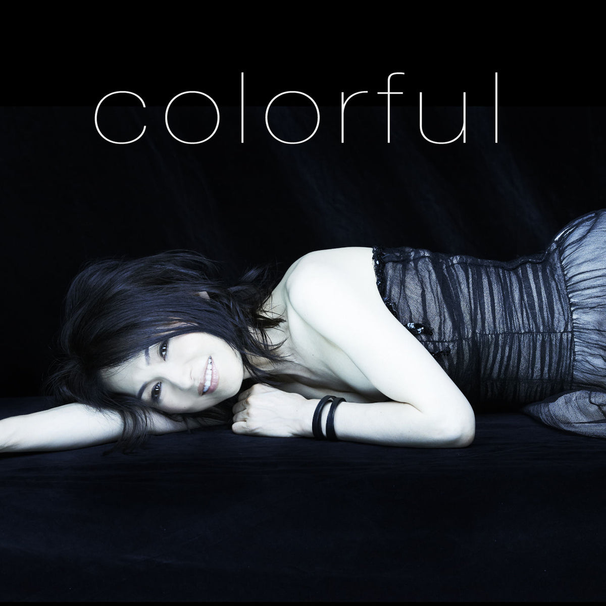 Midori Karashima – Colorful vinyl record cover