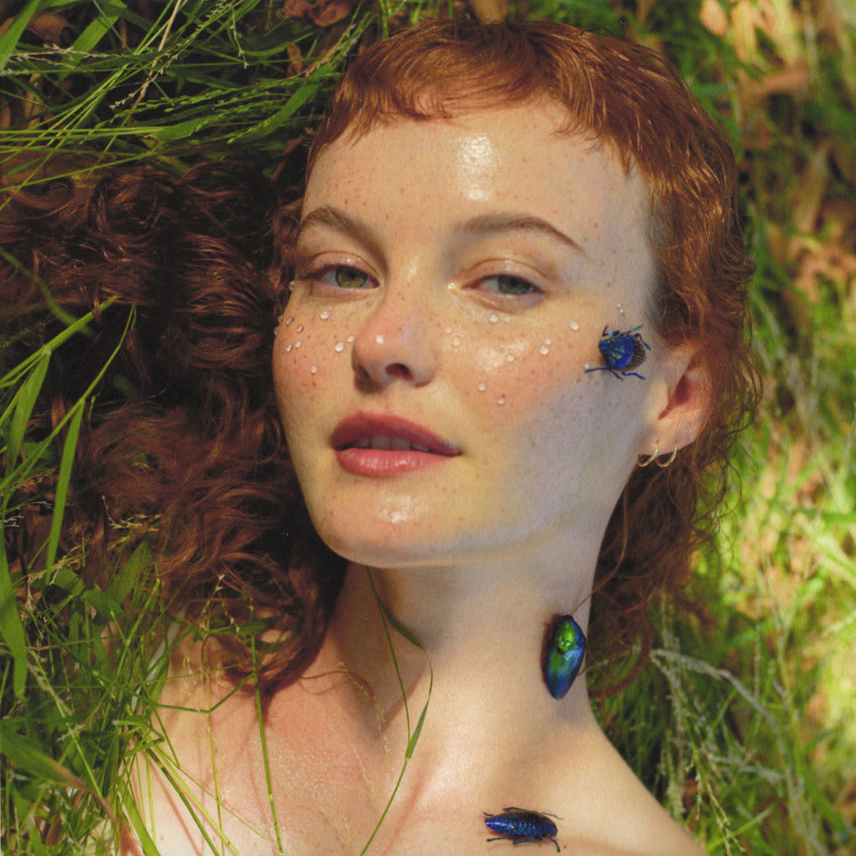 Kacy Hill – BUG vinyl cover