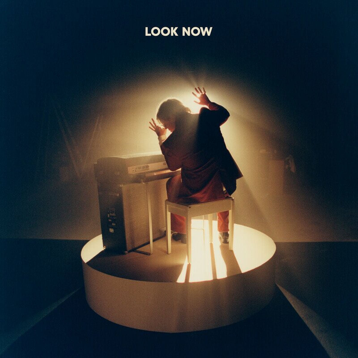 Oscar Lang – Look Now vinyl record cover