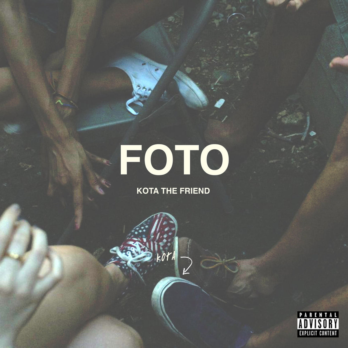 Kota The Friend – FOTO [2LP] (BLUE/WHITE VINYL) vinyl record cover