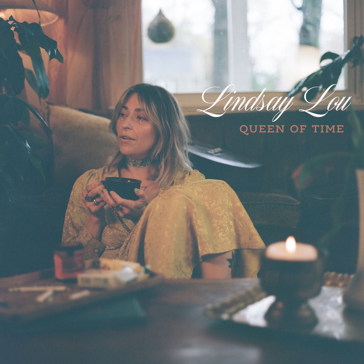 Lindsay Lou – Queen of Time vinyl cover