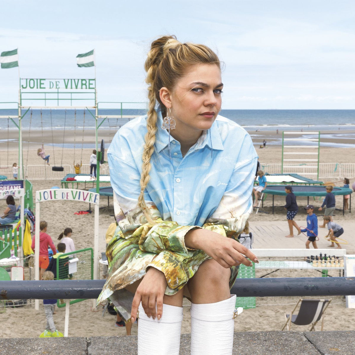 Louane – Joie De Vivre -Coloured- vinyl record cover