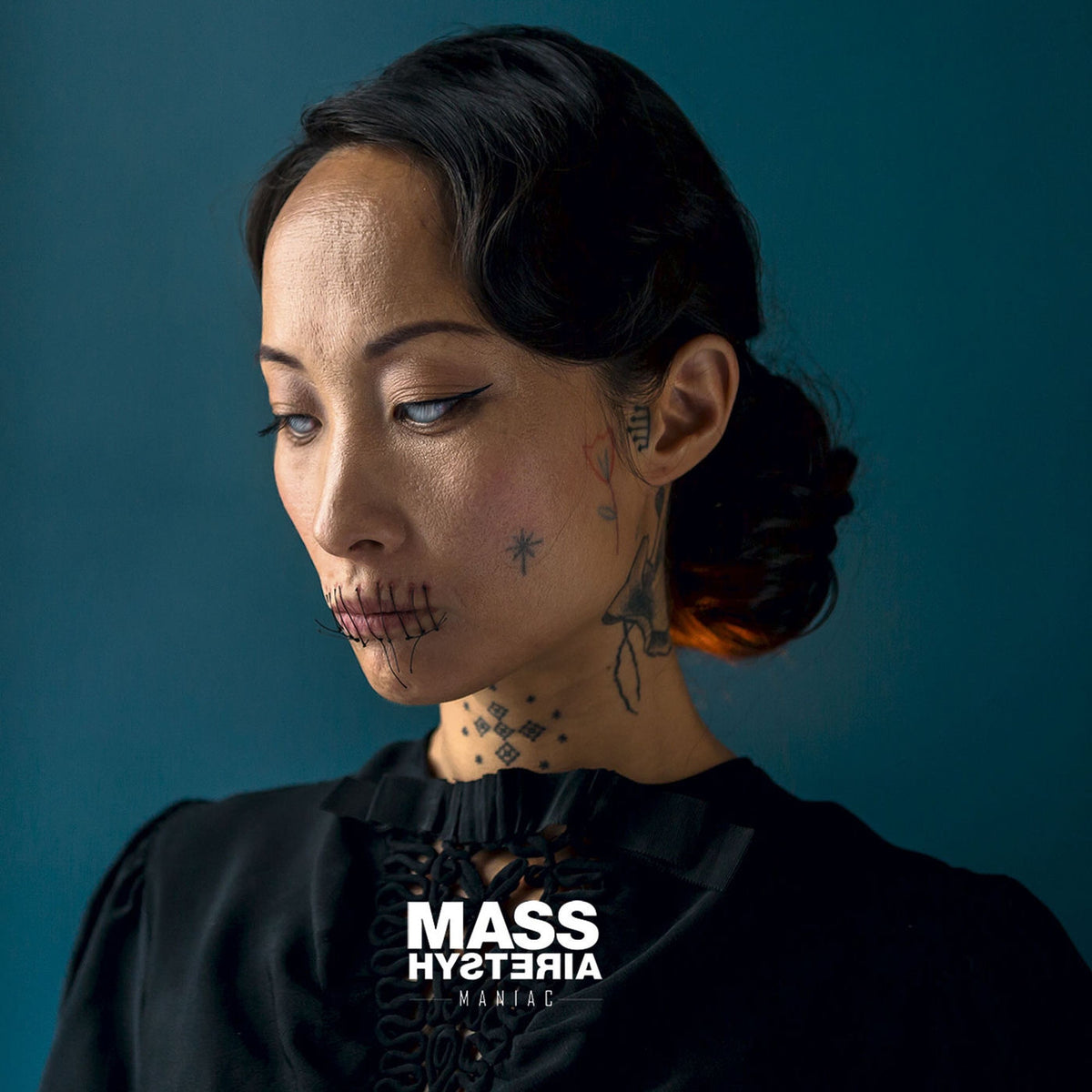 Mass Hysteria – Maniac vinyl record cover