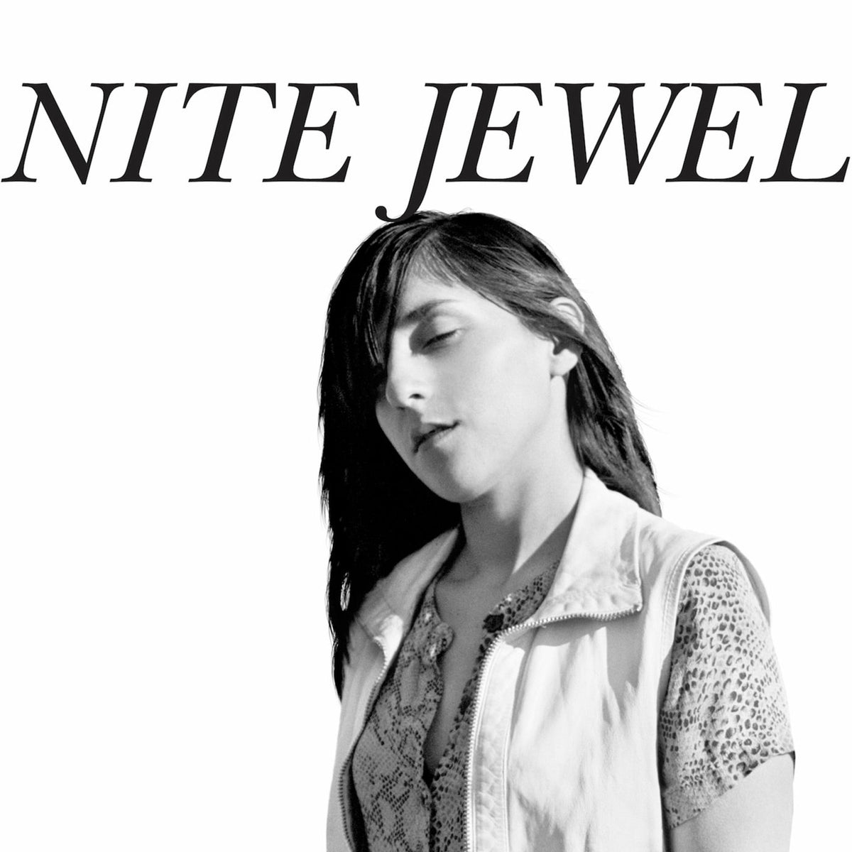 Nite Jewel – It Goes Through Your Head vinyl record cover