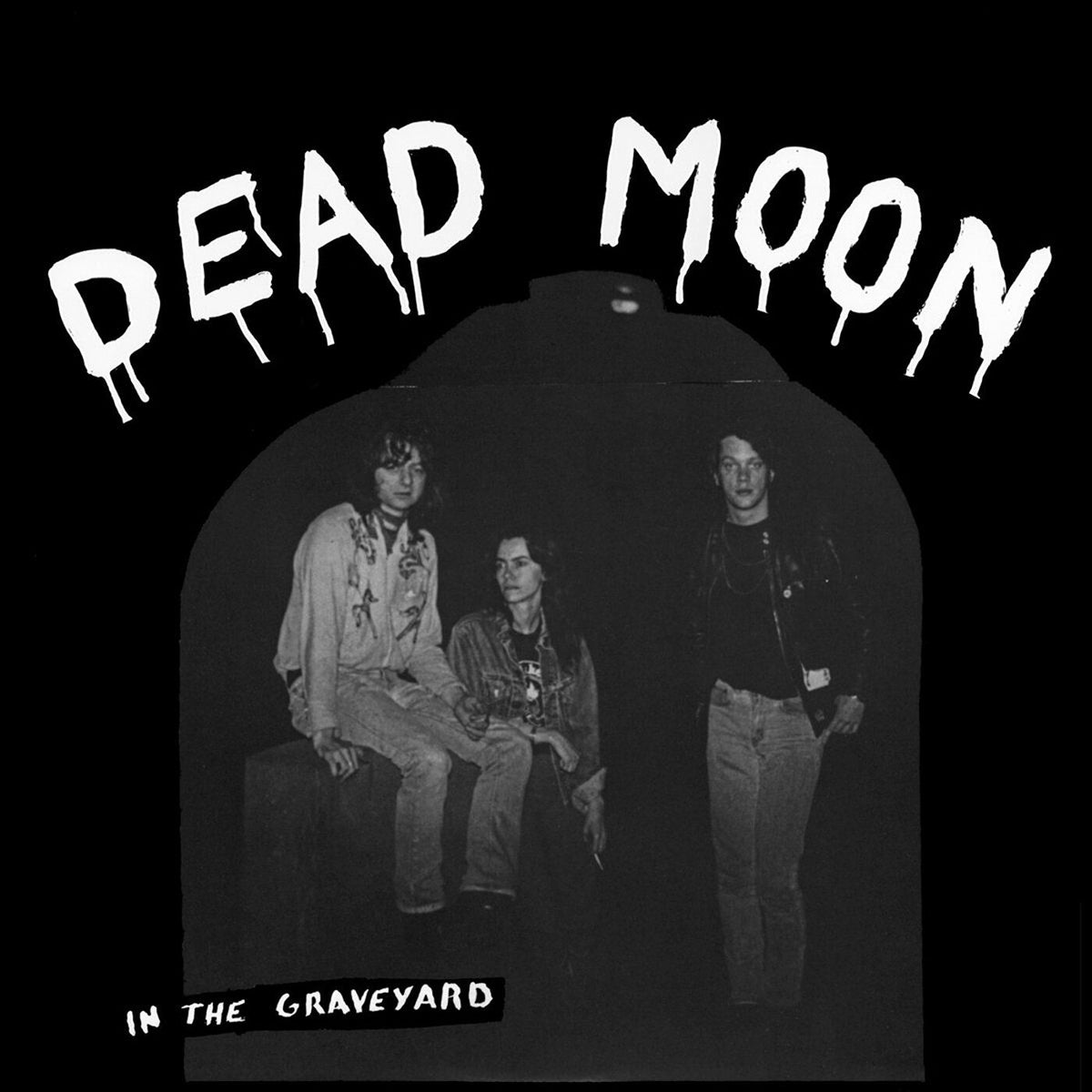 Dead Moon – In The Graveyard vinyl record cover